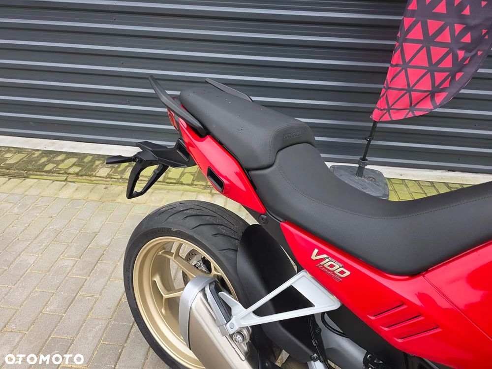 Moto Guzzi V100 Mandello - 18