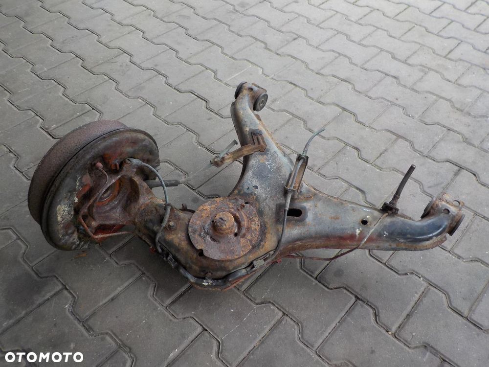 VW T4 90-95 WAHACZ LEWY PRAWY TYŁ BĘBEN - 12