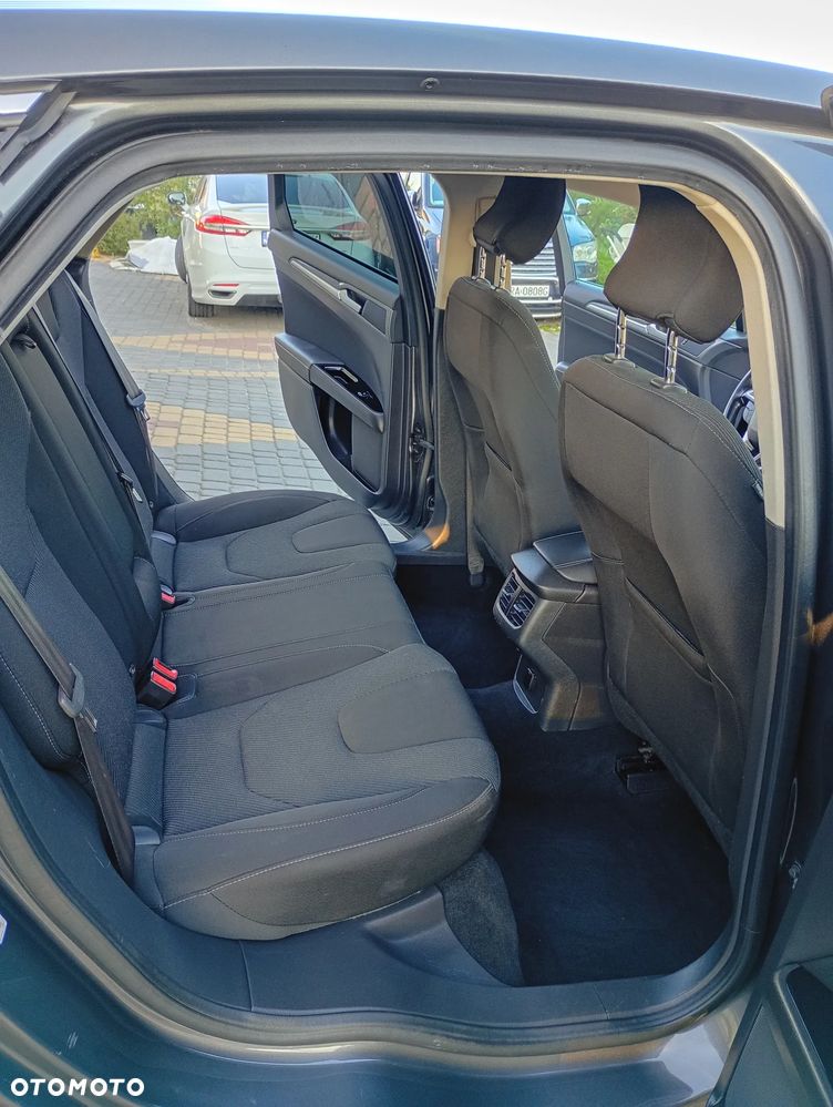Ford Mondeo - 18
