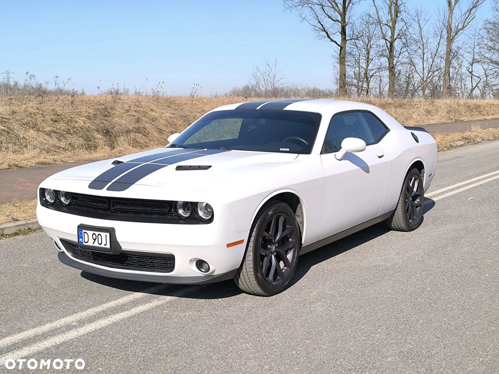 Dodge Challenger - 5