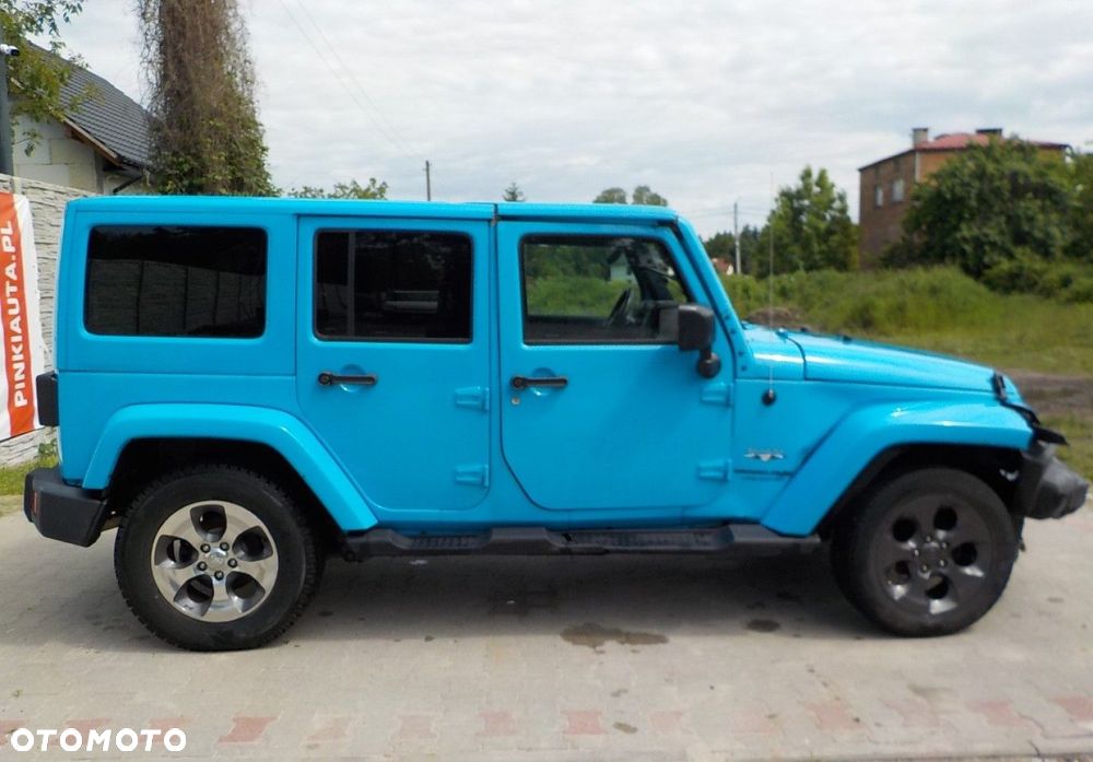 Jeep Wrangler 2.8 CRD Unlim Sahara - 16
