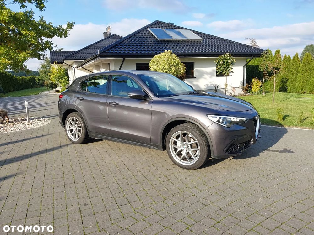 Alfa Romeo Stelvio 2.2 JTDM Q4 - 14
