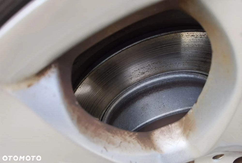 Volkswagen Golf 1.4 Comfortline - 11