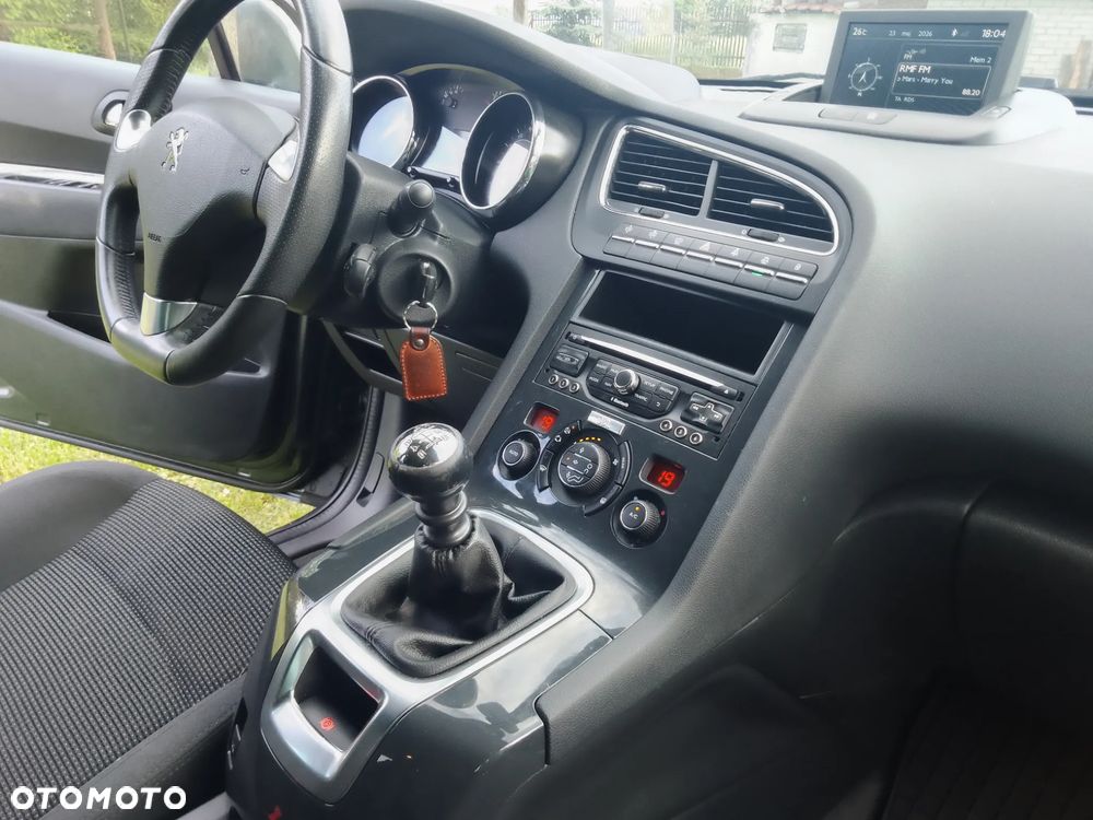 Peugeot 5008 2.0 HDi Family 7os - 37