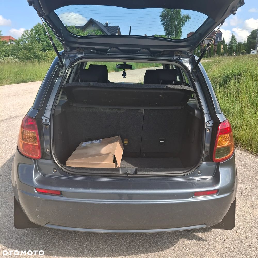 Suzuki SX4 1.6 GLX / Comfort - 5