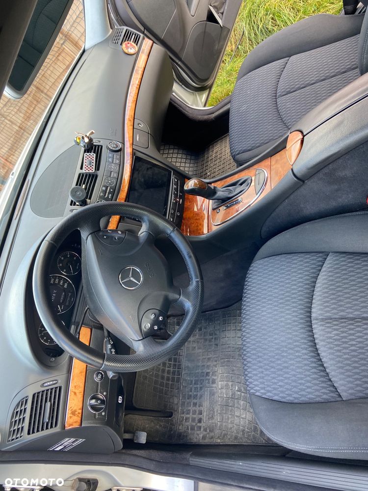 Mercedes-Benz Klasa E - 10