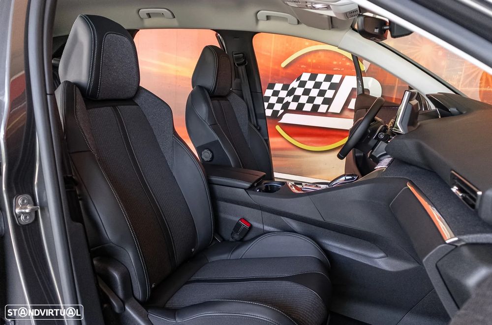 Peugeot 3008 1.6 Hybrid Allure e-EAT8 - 28