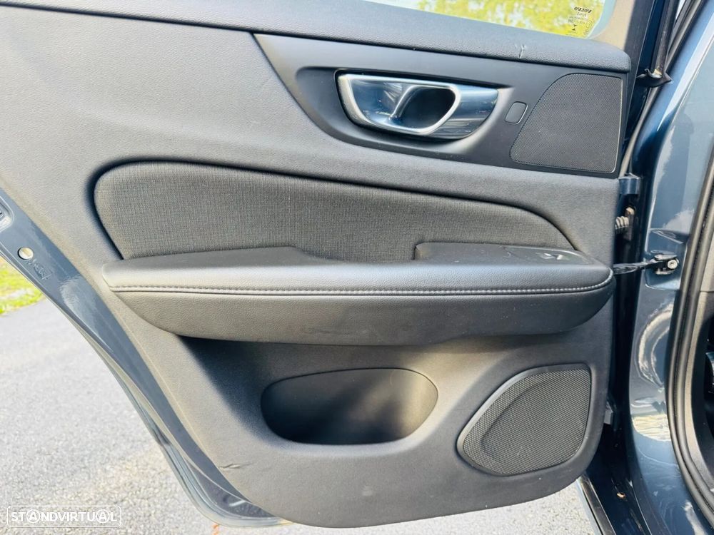 Volvo V60 2.0 D3 Inscription - 44