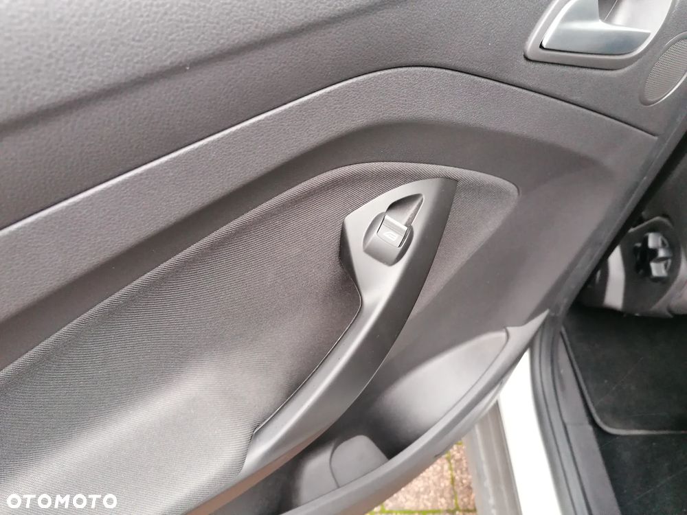 Ford C-MAX 1.5 EcoBoost Start-Stop-System Titanium - 18
