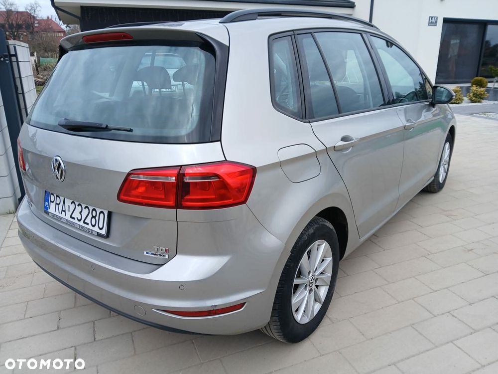 Volkswagen Golf Sportsvan - 13