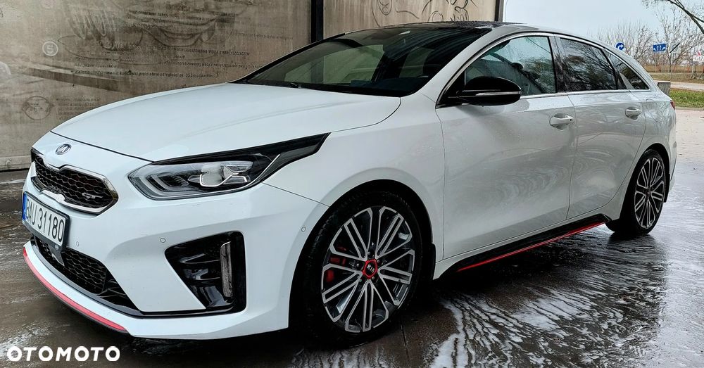 Kia ProCeed 1.6 T-GDI GT DCT - 15