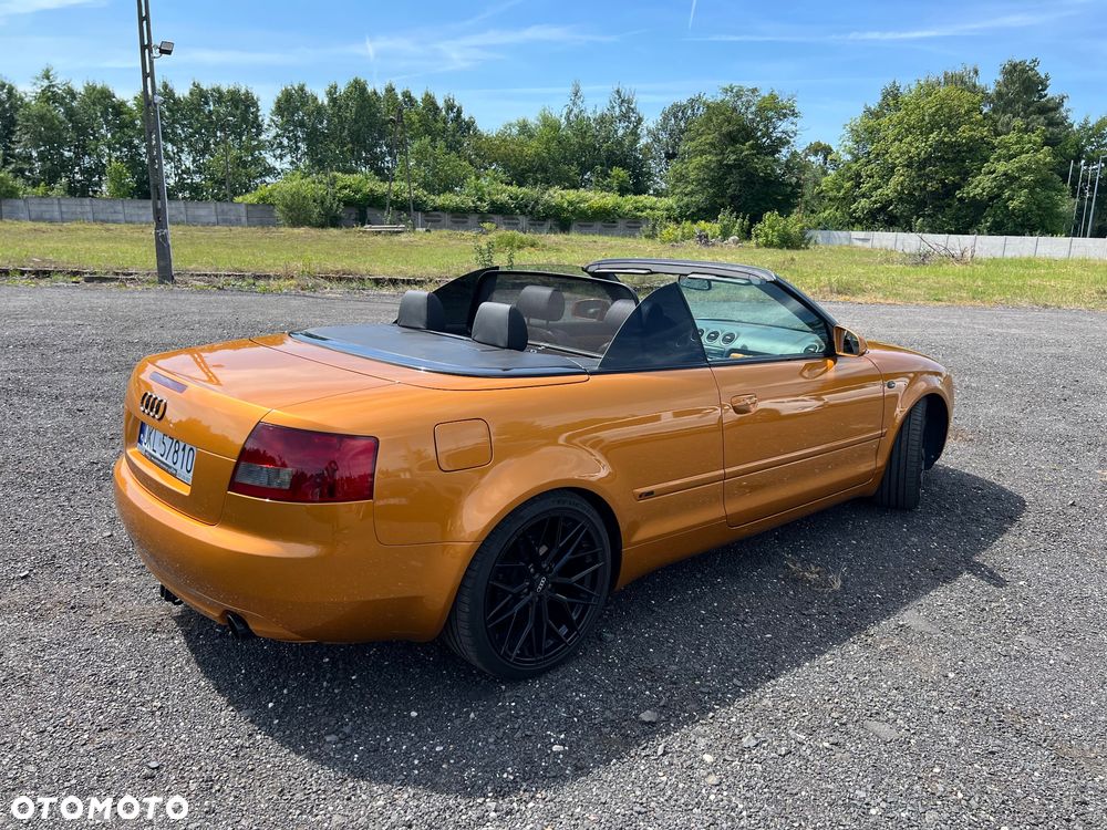 Audi A4 Cabrio 2.4 - 9