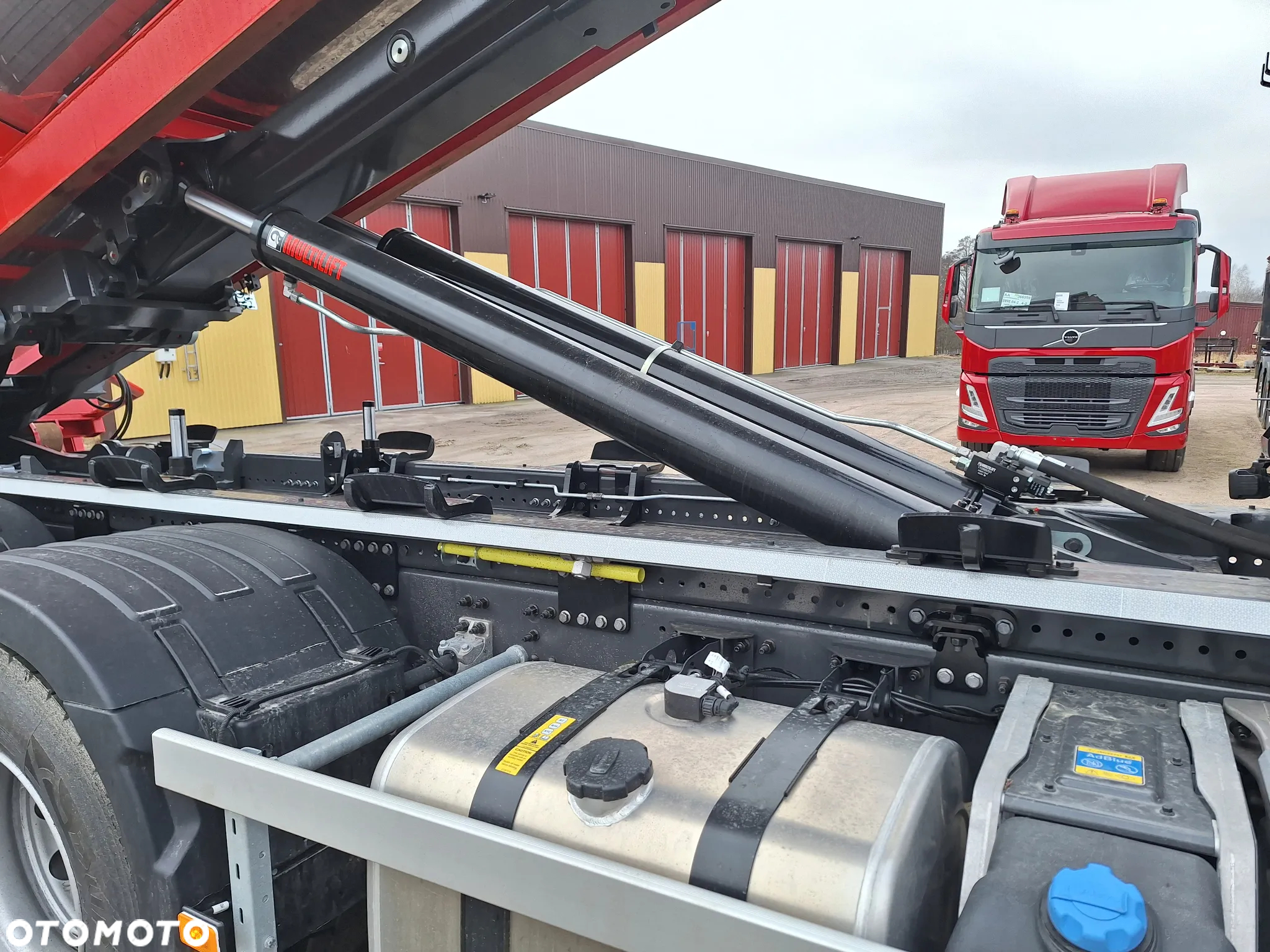 Volvo FM 84 TR - 8