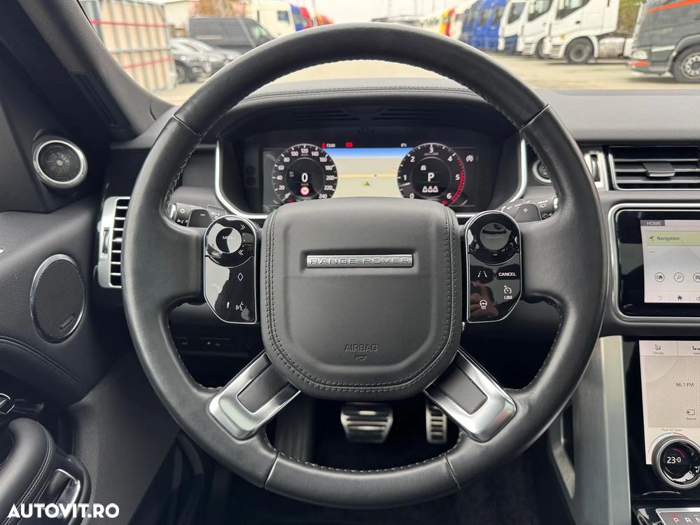 Land Rover Range Rover 3.0L SDV6 Vogue - 11