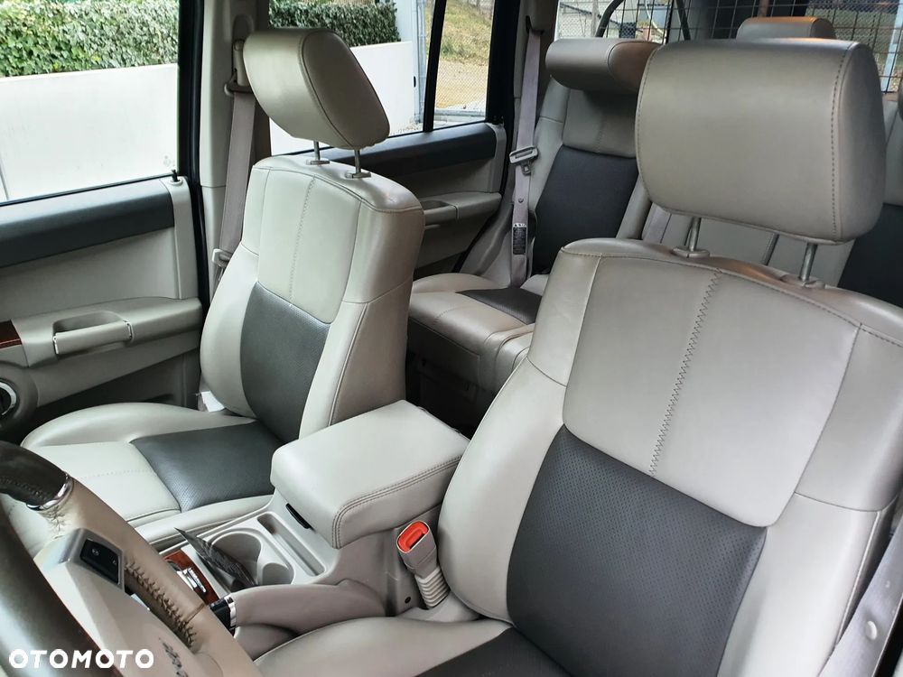 Jeep Commander - 5
