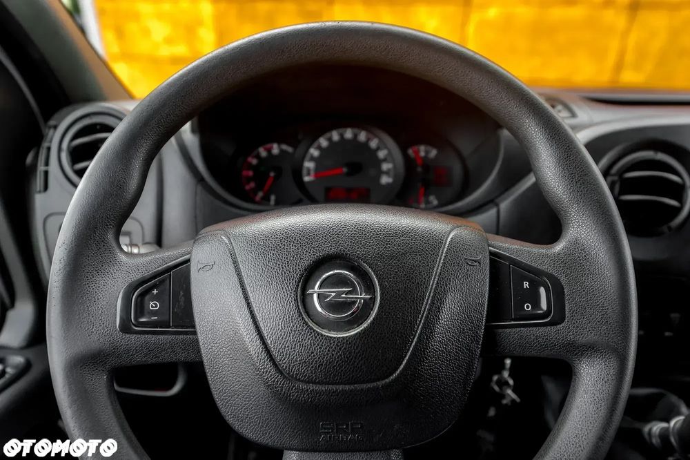 Opel Movano - 12