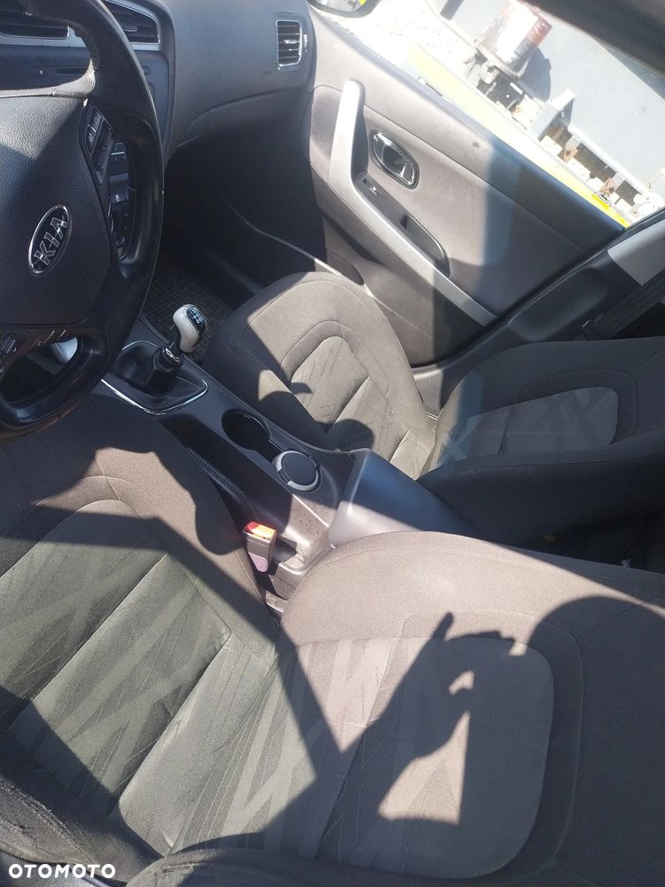 Kia Ceed 1.6 CRDi M - 6