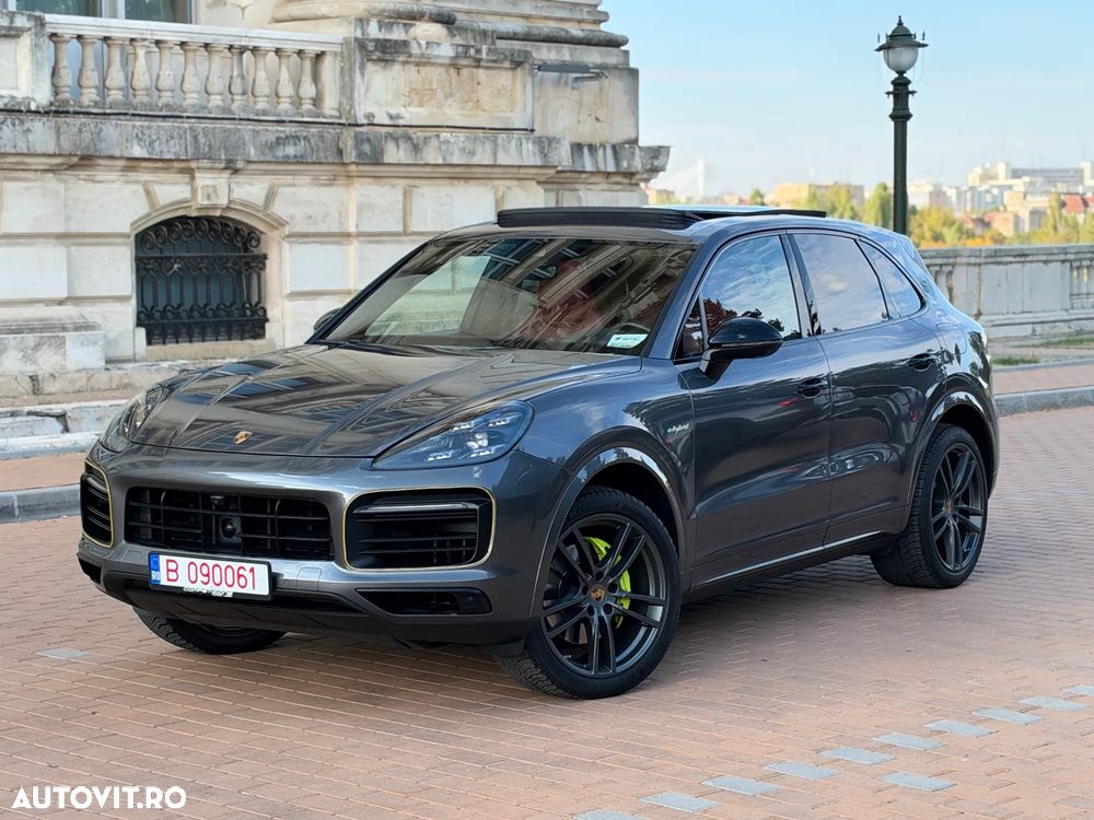 Porsche Cayenne E-Hybrid Tiptronic S Platinum Edition - 16