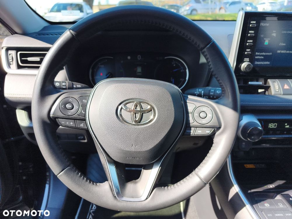 Toyota RAV4 - 17