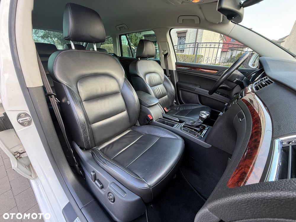 Skoda Superb 2.0 TSI DSG Exclusive - 22