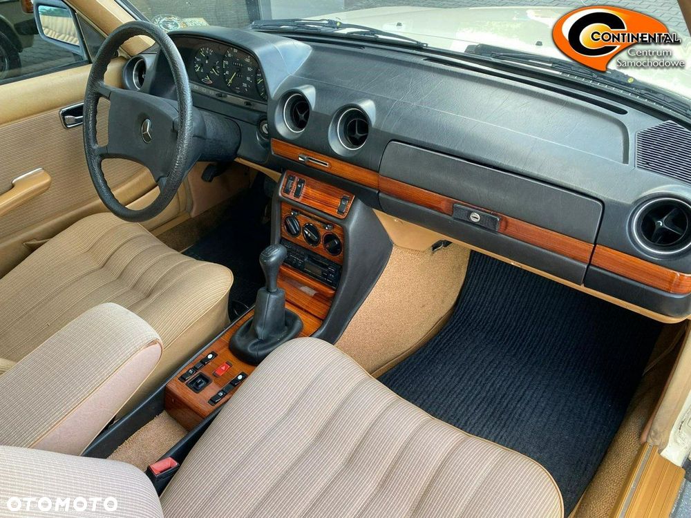 Mercedes-Benz W123 - 7