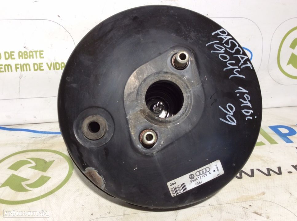 Servofreio VW Passat 8D0612105G - 1