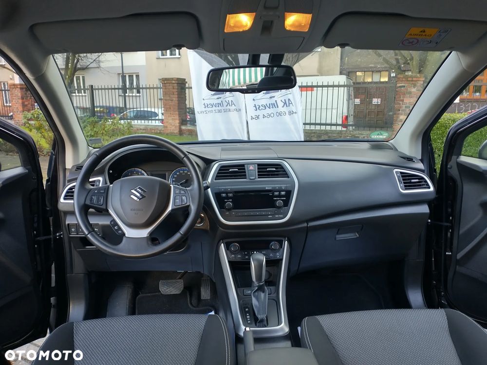 Suzuki SX4 S-Cross 1.6 VVT CVT 4x2 limited - 23