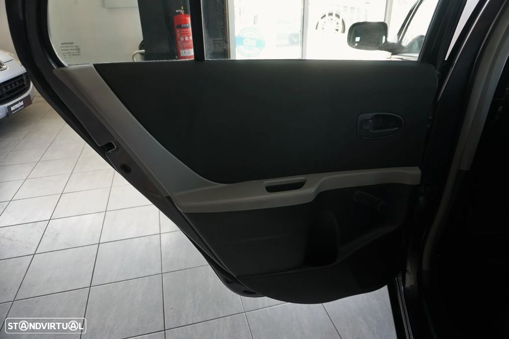 Toyota Yaris 1.0 VVT-i Comfort+AC - 21