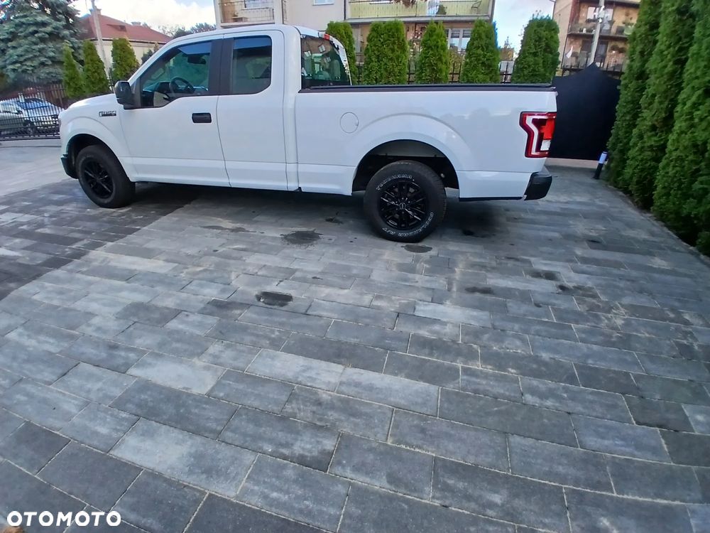 Ford F150 - 1