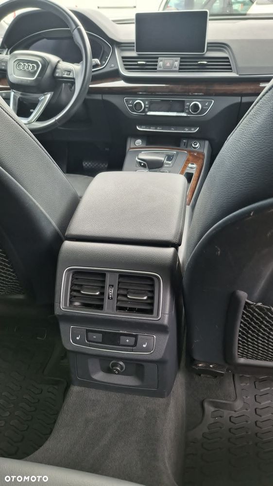 Audi Q5 - 11