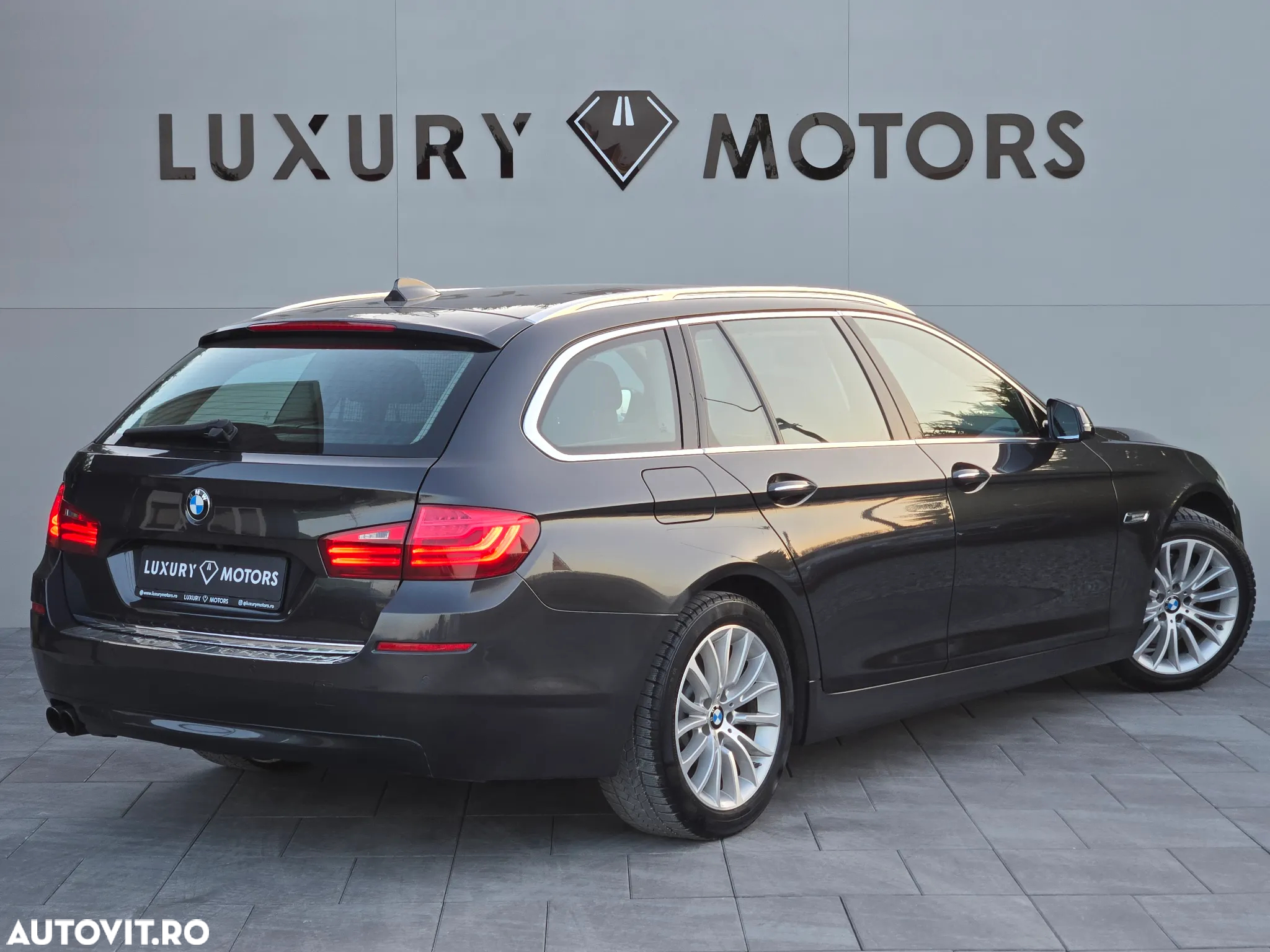 BMW Seria 5 525d Touring Sport-Aut. - 5