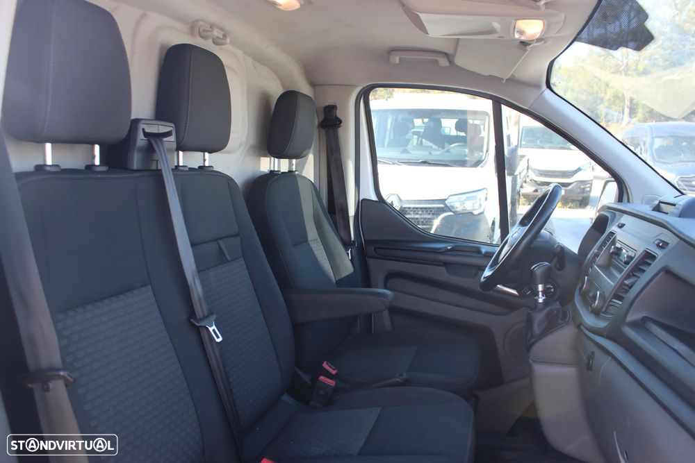 Ford Transit Custom 2.0 TDCi - 10