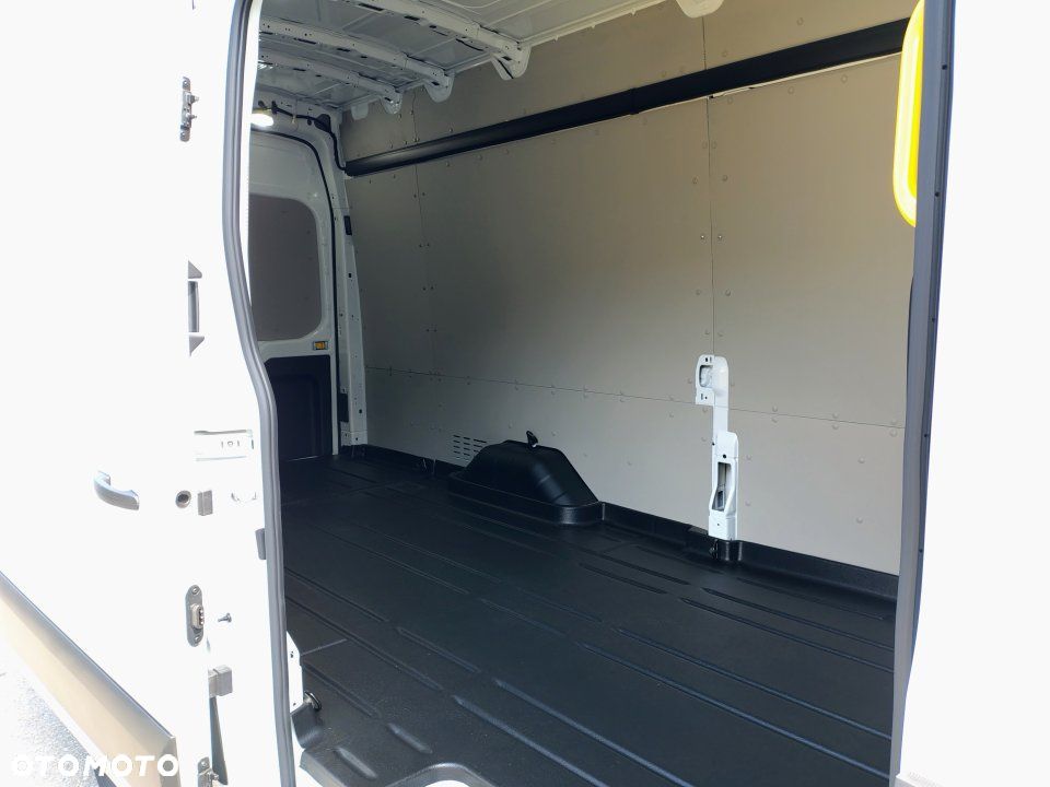 Ford Nowy Transit - 10