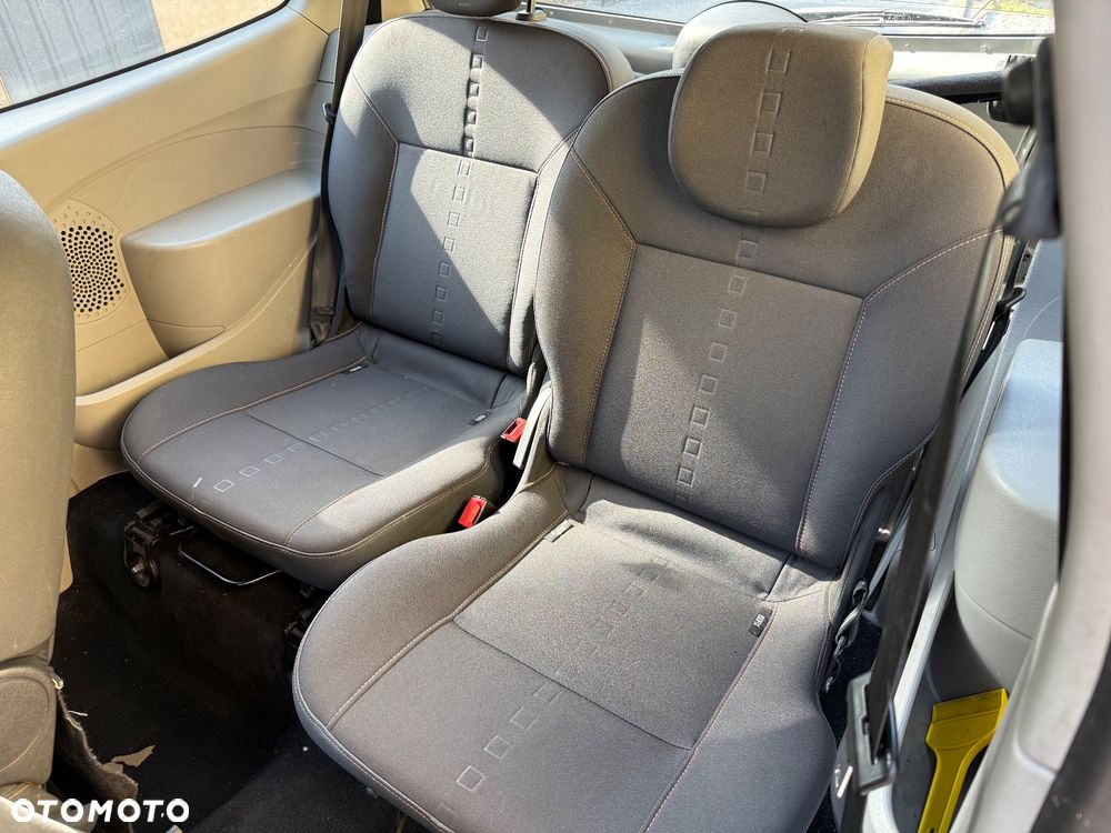 Renault Twingo 1.5 dCi Authentique - 12