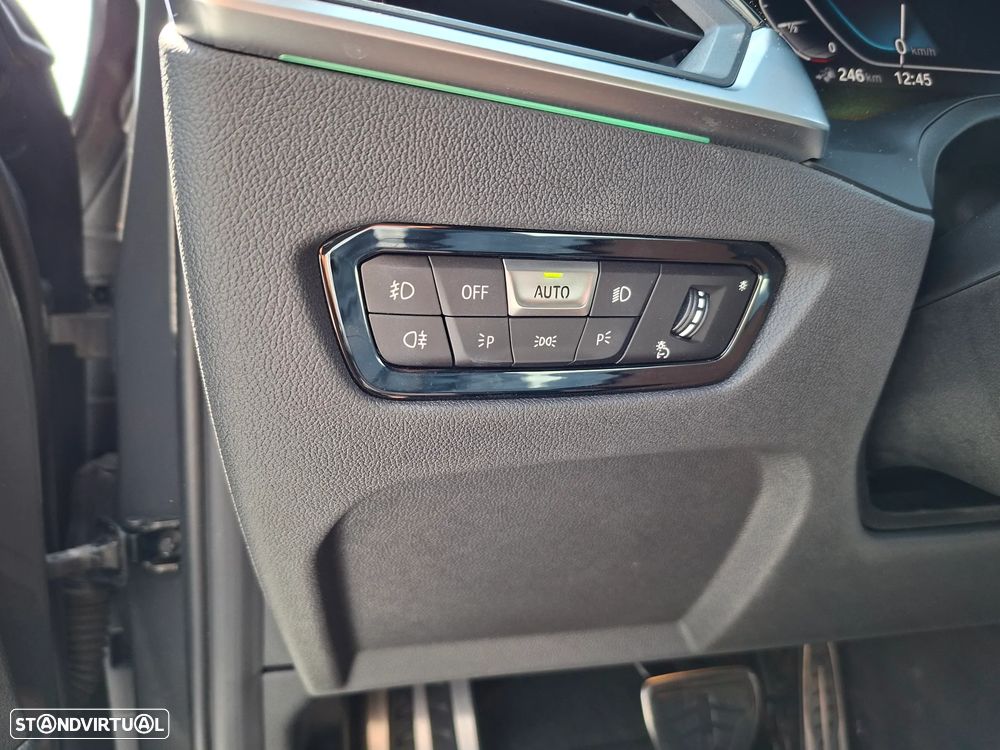 BMW 320 e xDrive Aut. M Sport - 39