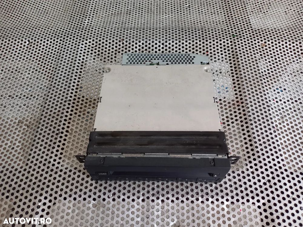 Magazie CD Bmw X5 X6 E70 E71 Cod  - Dezmembrari Arad - 3