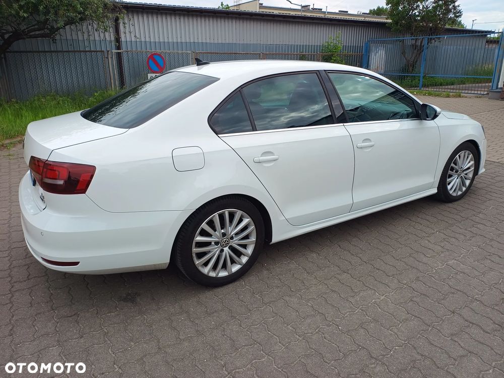 Volkswagen Jetta 2.0 TDI DPF BMT Comfortline DSG - 5