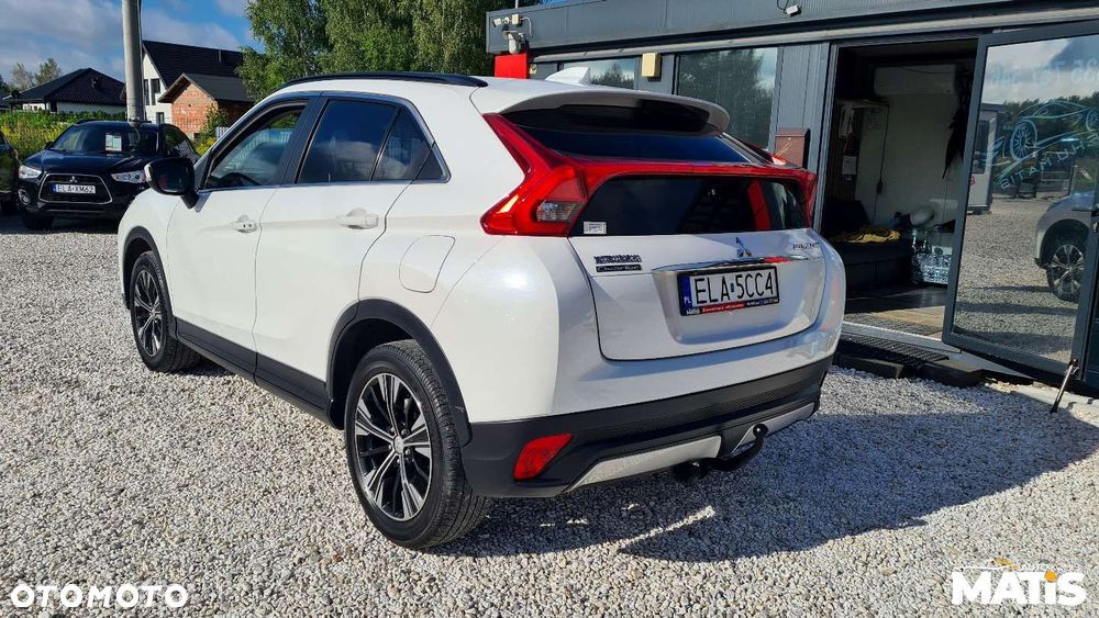 Mitsubishi Eclipse Cross - 9