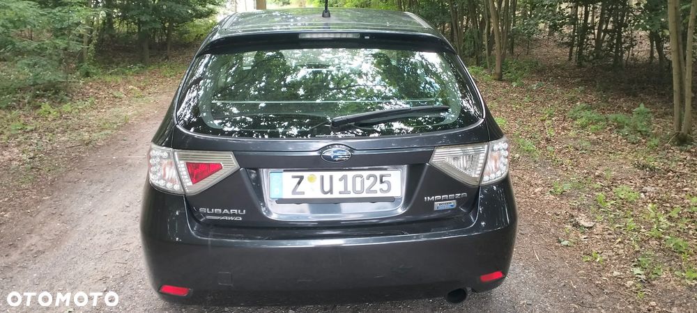 Subaru Impreza 2.0D Active - 30