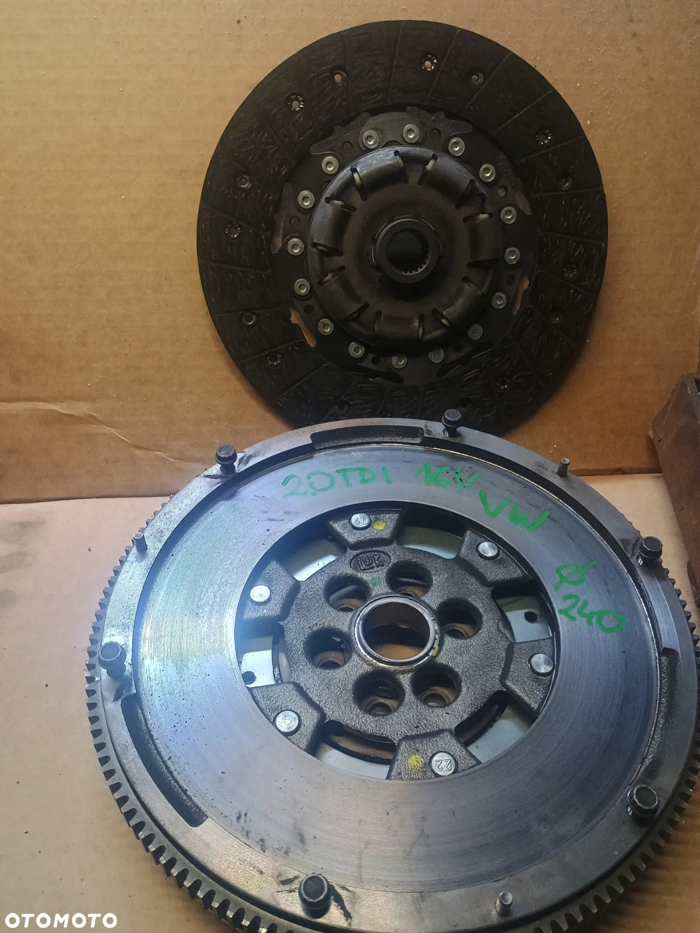Kompletne dwumasowe sprzęgło 1.9 2.0 TDI 03L105266  03G105266 - 7
