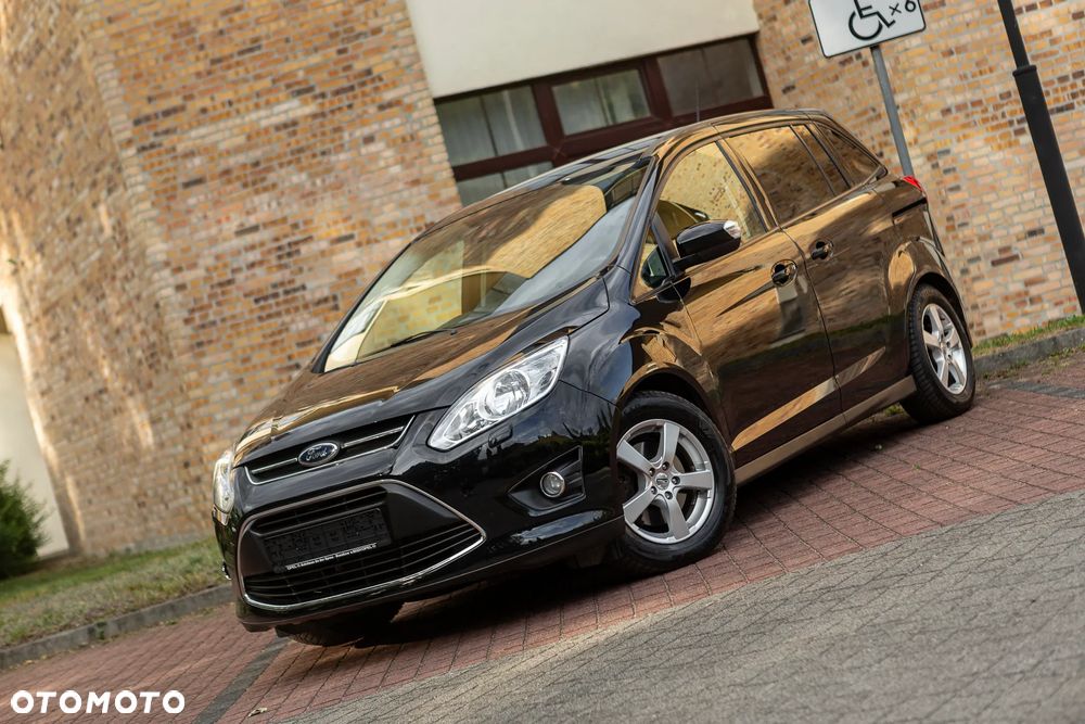 Ford Grand C-MAX - 4