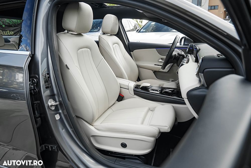 Mercedes-Benz A 200 Sedan 7G-DCT Style - 11
