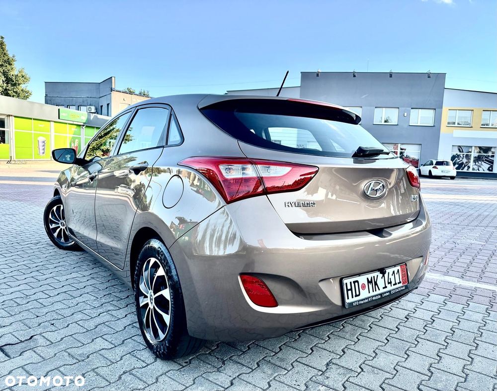 Hyundai i30 1.4 Premium - 4