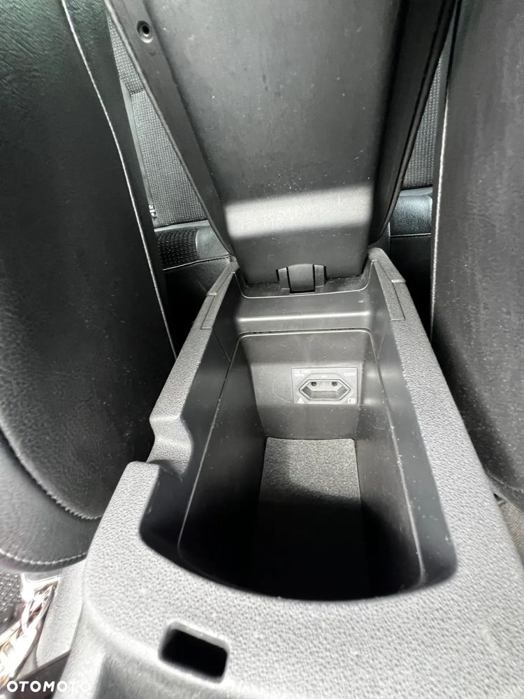 Citroën C4 1.6 HDi Exclusive - 18