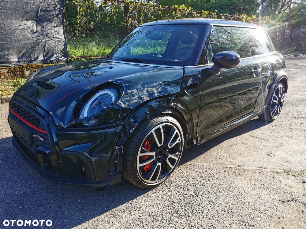 MINI John Cooper Works Essential Trim - 1
