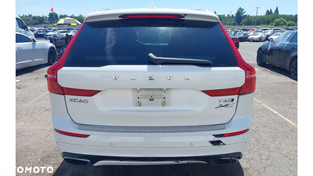 Volvo XC 60 T6 AWD R-Design - 12