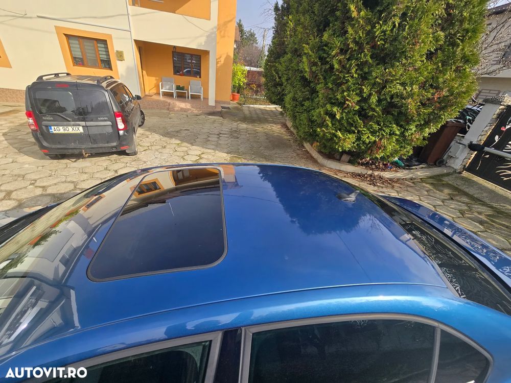 Volkswagen Jetta 2.0 TDI DSG Highline - 6