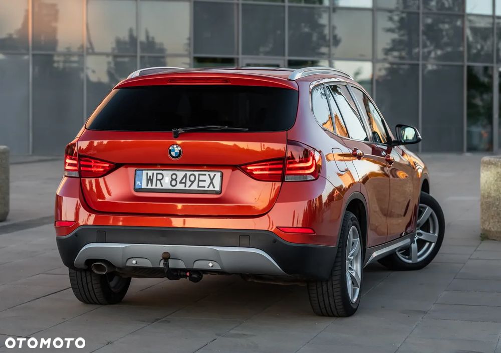 BMW X1 sDrive18d - 12