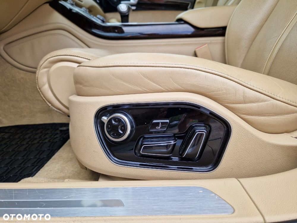 Audi A8 - 11