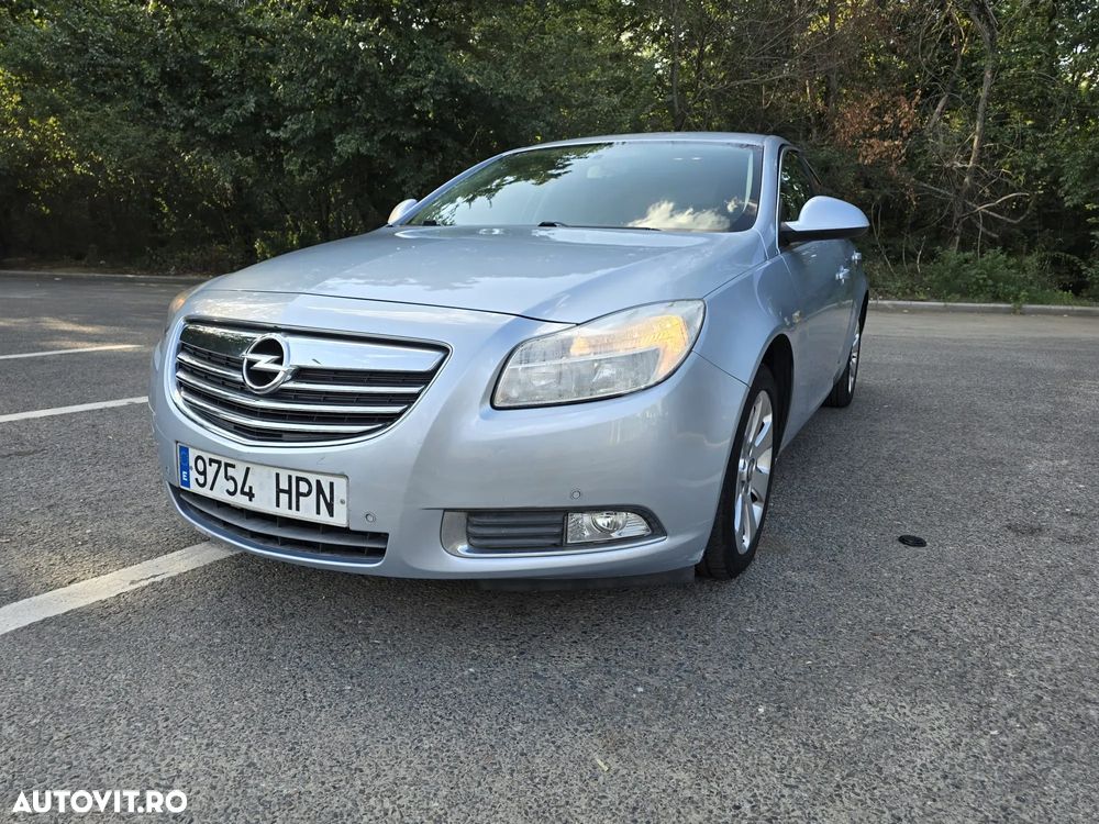 Opel Insignia - 1